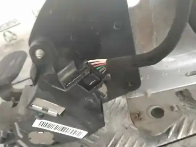 Pièce détachée automobile d'occasion  pour RENAULT MEGANE III COUPE  Références OEM IAM 465010015R  180020022R