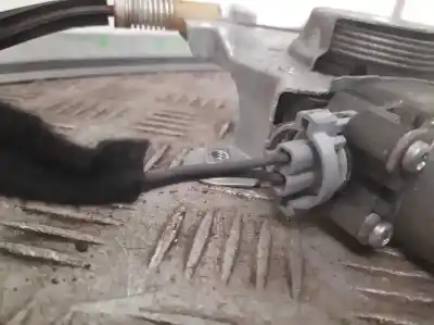 Second-hand car spare part passenger side right window regulator for renault twingo authentique oem iam references   