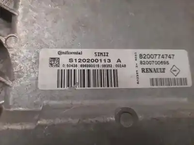 Tweedehands auto-onderdeel ecu motorcontroller voor renault twingo authentique oem iam-referenties 8200774747  8200700695
