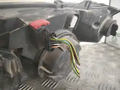 Pezzo di ricambio per auto di seconda mano faro anteriore destro per peugeot 307 break / sw (s1) break xs riferimenti oem iam 9641615680  89005039