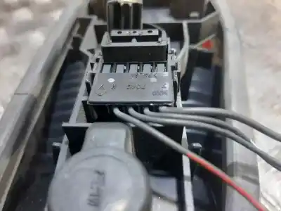 Pezzo di ricambio per auto di seconda mano luce di coda interna destra per renault laguna ii (bg0) expression riferimenti oem iam 8200002476  