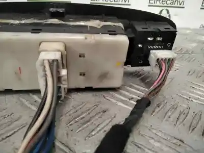 Second-hand car spare part left front power window switch for hyundai accent (lc) gls oem iam references   