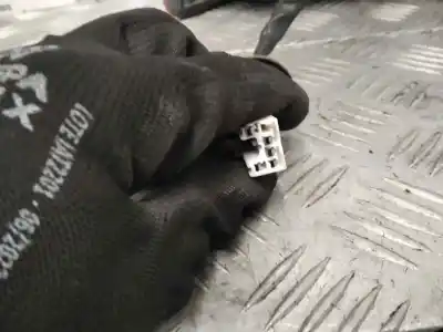 Peça sobressalente para automóvel em segunda mão farolim traseiro direito por hyundai accent (lc) gls referências oem iam   