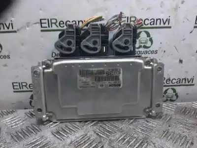 Pièce détachée automobile d'occasion calculateur moteur ecu pour peugeot 307 break / sw (s1) break xr références oem iam 9638765680 9645733380 0261206943