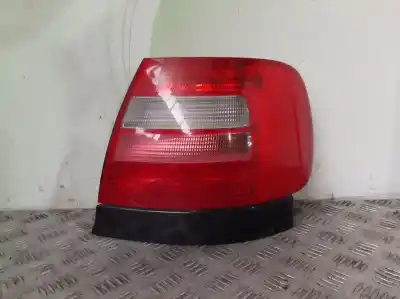 Автозапчасти б/у правый задний фонарь за audi a4 avant (b5) 1.8 ссылки oem iam   