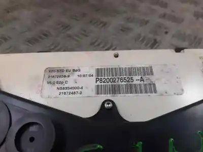 Second-hand car spare part dashboard for renault clio ii fase ii (b/cb0) authentique oem iam references p8200276525a  caja joel 25/08