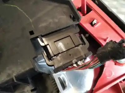 Pezzo di ricambio per auto di seconda mano luci posteriori destra per audi a4 b5 avant (8d5) 1.8 t riferimenti oem iam   