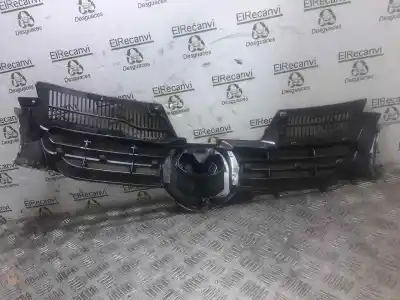 Second-hand car spare part front grille for volkswagen golf v berlina (1k1) gt sport oem iam references 1k0853655  