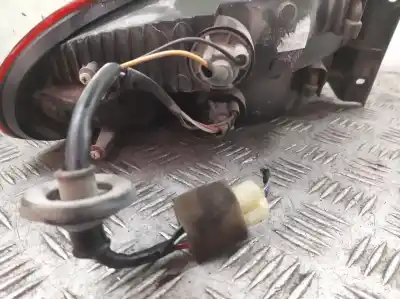 Peça sobressalente para automóvel em segunda mão farolim traseiro direito por daewoo lanos se referências oem iam   