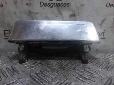 Second-hand car spare part exterior right front door handle for renault 18 gtl variable 4x4 72 cv / 53 kw oem iam references 