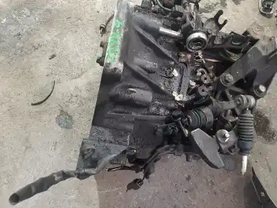 Second-hand car spare part gearbox for mazda 5 (cr19) 2.0 cd (cr19) oem iam references d2c4b  ext.g-1