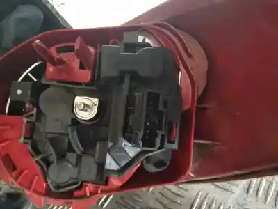 Peça sobressalente para automóvel em segunda mão farolim traseiro esquerdo por peugeot 206 berlina e-music referências oem iam   