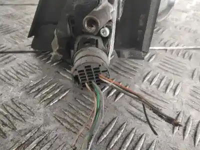 Second-hand car spare part right rearview mirror for renault espace iv (jk0) dynamique oem iam references 014181  9 pins