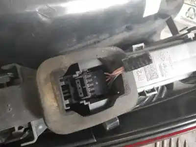 Автозапчасти б/у правый задний фонарь за renault espace iv (jk0) dynamique ссылки oem iam 8200394724  