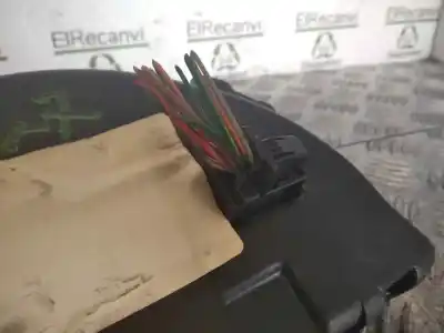 Peça sobressalente para automóvel em segunda mão quadrante por citroen c2 audace referências oem iam p9660225880  