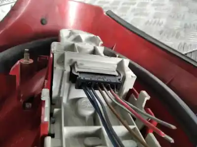 Pezzo di ricambio per auto di seconda mano lampada posteriore sinistra per audi a3 (8l) 1.9 tdi riferimenti oem iam 8l0945095  caja pau 20/10/2023