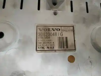 Second-hand car spare part dashboard for volvo v40 familiar 1.9 diesel cat oem iam references 30623048  02w34d4