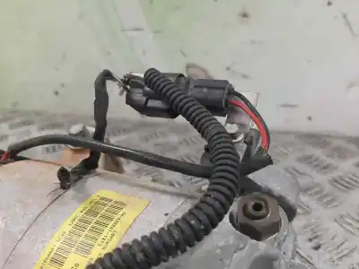 İkinci el araba yedek parçası Klima Kompresörü için FORD FIESTA (CCN) 1.0 EcoBoost CAT OEM IAM referansları C1B119D629AG  