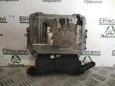Pezzo di ricambio per auto di seconda mano centralina motore per fiat stilo (192) 1.9 multijet 150 dynamic riferimenti oem iam 55204762 230905 192ag34a3bbm