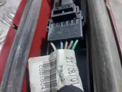 Second-hand car spare part right tailgate light for renault kangoo (f/kc0) alize oem iam references   