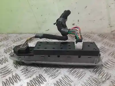 Gebrauchtes Autoersatzteil fensterschalter vorne links zum kia magentis 2.0 crdi oem-iam-referenzen 935702g100