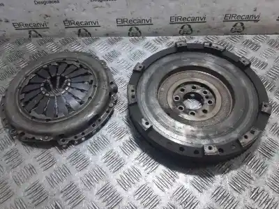 Second-hand car spare part clutch kit for opel corsa d 1.3 16v cdti oem iam references 55572509  