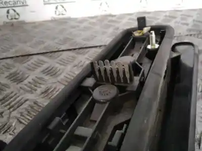 Peça sobressalente para automóvel em segunda mão farolim traseiro direito por opel combo familiar referências oem iam 51132  