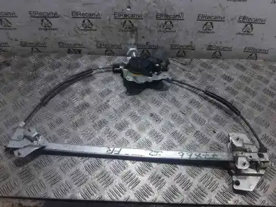 Piesă de schimb auto la mâna a doua MECANISM ACȚIONARE GEAM FAȚÃ STÂNGA pentru FORD TRANSIT CONNECT (TC7)  Referințe OEM IAM 996368100  2 PINS