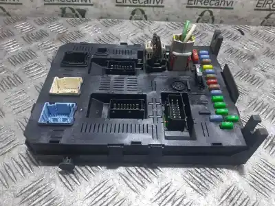 Piesă de schimb auto la mâna a doua panou siguranțe pentru peugeot 307 break / sw (s1) 307 break / sw (s1) (2002 - 2005) referințe oem iam 9660105980 216760315 