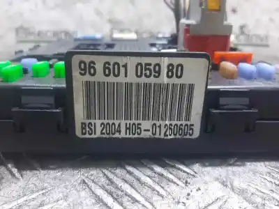 Piesă de schimb auto la mâna a doua panou siguranțe pentru peugeot 307 break / sw (s1) 307 break / sw (s1) (2002 - 2005) referințe oem iam 9660105980 216760315 