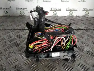 Second-hand car spare part fuse box unit for kia cee´d attract oem iam references 91343a2635  3017b15019g