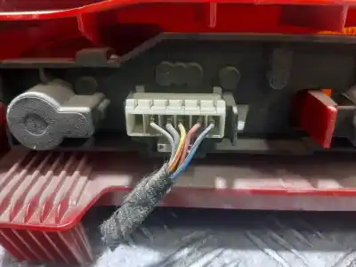 Second-hand car spare part Left Tailgate Light for FIAT SEICENTO (187) L.E. Michael Schumacher WM 2000 OEM IAM references 086611911  