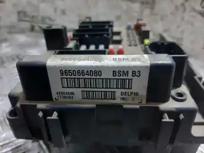 Pezzo di ricambio per auto di seconda mano scatola relè/fusibili per peugeot 307 break / sw (s1) sw pack riferimenti oem iam 9650664080  