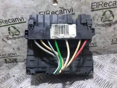 Pezzo di ricambio per auto di seconda mano scatola relè/fusibili per peugeot 307 break / sw (s1) sw pack riferimenti oem iam 9650664080  