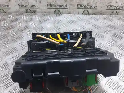 Second-hand car spare part fuse box unit for citroen c3 pluriel 1.4 oem iam references 965061848000