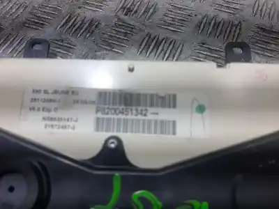 Peça sobressalente para automóvel em segunda mão quadrante por renault clio iii pack authentique referências oem iam p8200451342  