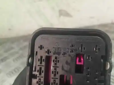 Автозапчастина б/у  для VOLKSWAGEN CADDY KA/KB (2K)  Посилання на OEM IAM 1K0937700B  