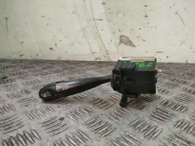 Автозапчасти б/у управление светом за toyota yaris (ncp1/nlp1/scp1) 1.3 16v cat ссылки oem iam 1736482  