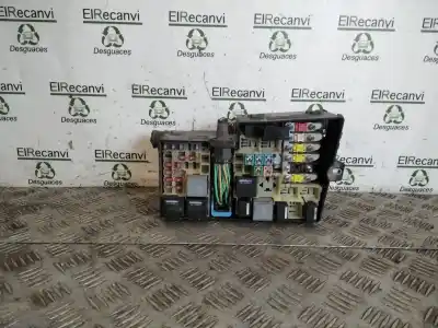 Peça sobressalente para automóvel em segunda mão caixa de fusíveis e relés por ford focus lim. (cb4) 1.6 tdci cat referências oem iam   