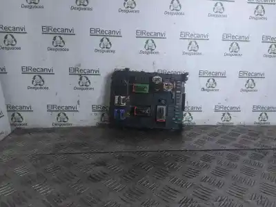 Second-hand car spare part fuse box unit for peugeot 308 confort oem iam references   