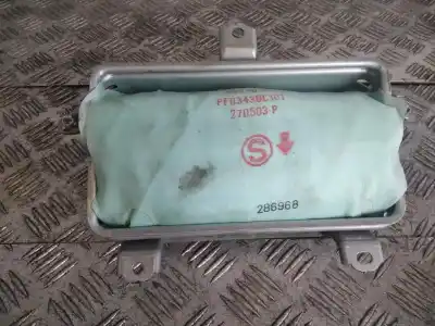 Second-hand car spare part Front Right Air Bag for TOYOTA COROLLA (E12) 2.0 D-4D Linea Luna Berlina OEM IAM references 6098001  