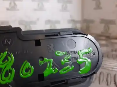 Second-hand car spare part left front power window switch for citroen c8 2.0 hdi premier oem iam references 532697045  