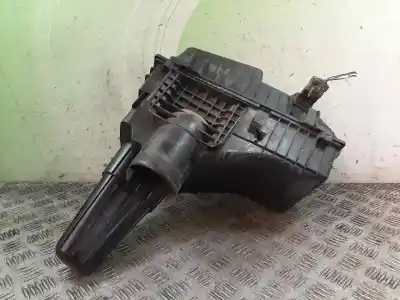 Second-hand car spare part air filter for citroen c8 2.0 hdi premier oem iam references 9629040380  