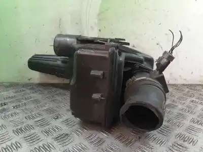 Second-hand car spare part air filter for citroen c8 2.0 hdi premier oem iam references 9629040380  