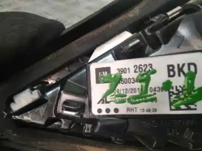 Second-hand car spare part interior left tailgate light for opel corsa e edition oem iam references 39012623  