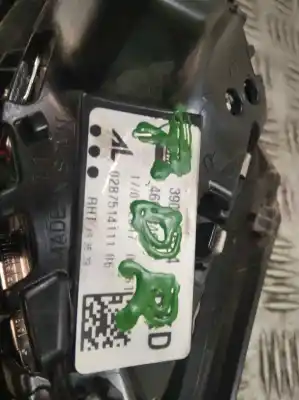 Second-hand car spare part interior rear right light for opel corsa e edition oem iam references 0287514111  