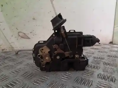 Second-hand car spare part left front door lock for audi a4 b6 (8e2) 1.9 tdi oem iam references 4b1837015b  