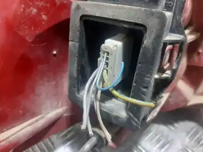 İkinci el araba yedek parçası SAG KUYRUK LAMBASI için PEUGEOT 307 BREAK/SW (S2)  OEM IAM referansları   