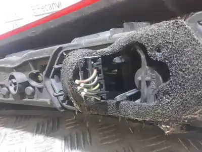 Second-hand car spare part left tailgate light for opel meriva cosmo oem iam references 13130027  467597050