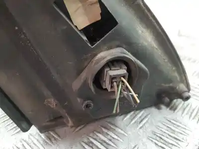 Peça sobressalente para automóvel em segunda mão espelho retrovisor esquerdo por opel corsa c furgoneta/hatchback (x01) 1.7 dti 16v (f08, w5l) referências oem iam 010676  6 pins Peça sobressalente para automóvel em segunda mão espelho retrovisor esquerdo por opel corsa c furgoneta/hatchback (x01) 1.7 dti 16v (f08, w5l) referências oem iam 010676  6 pins